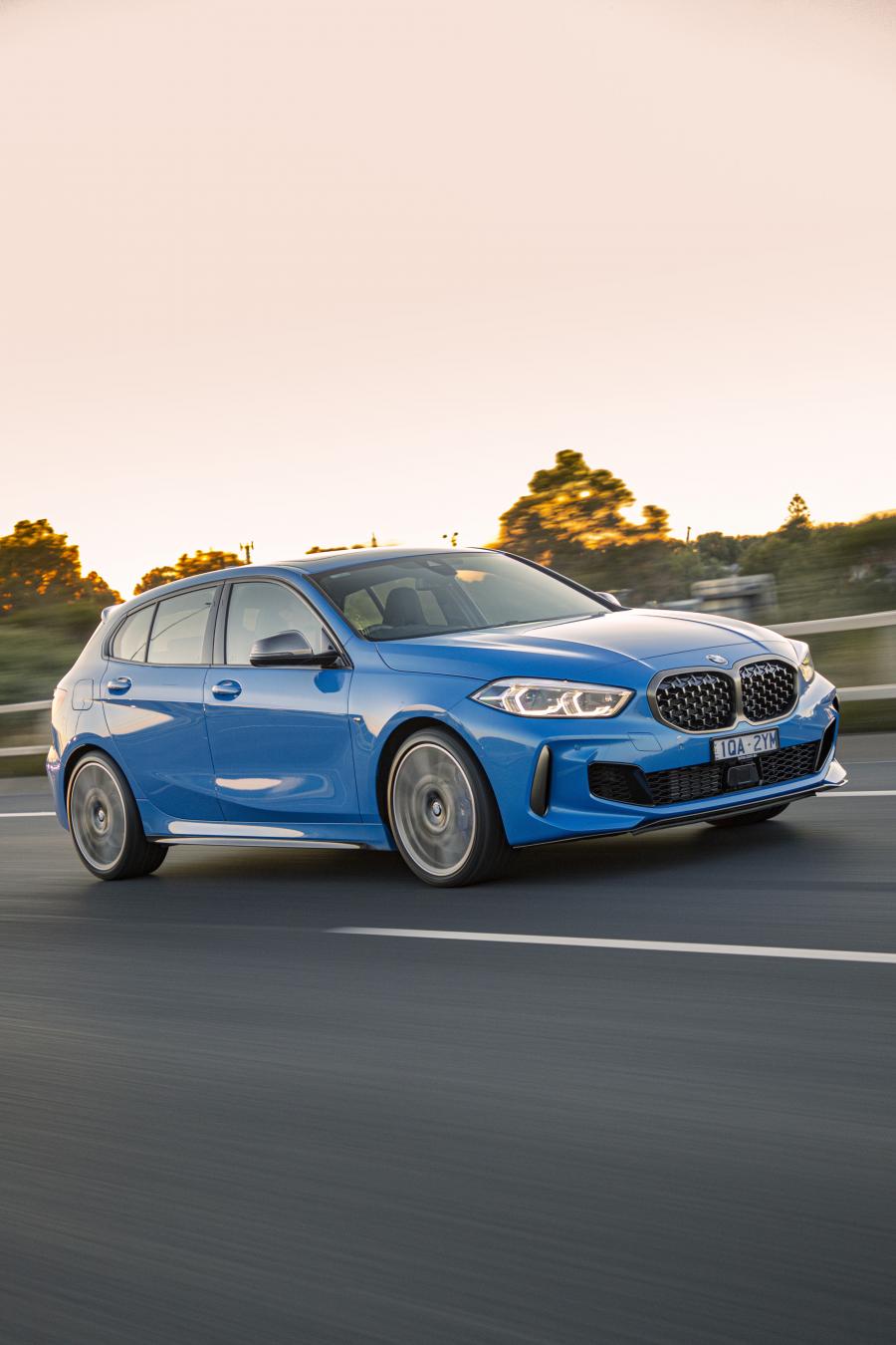  BMW M135i xDrive (F40) 2019 года  (AU) (фото 10 из 35)